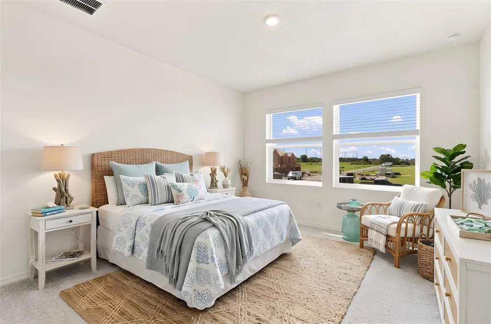 6355 JENSEN VIEW AVENUE Apollo Beach, FL 33572