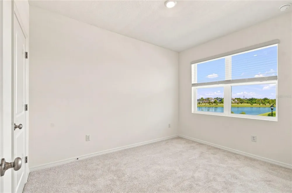 6355 JENSEN VIEW AVENUE Apollo Beach, FL 33572