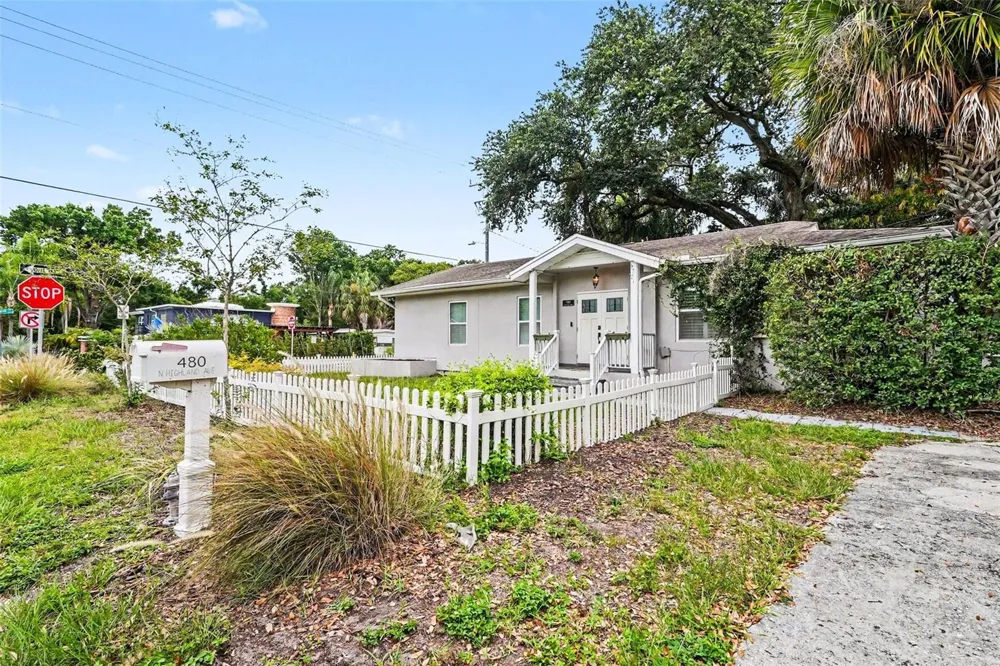 4809 HIGHLAND AVENUE Tampa, FL 33603