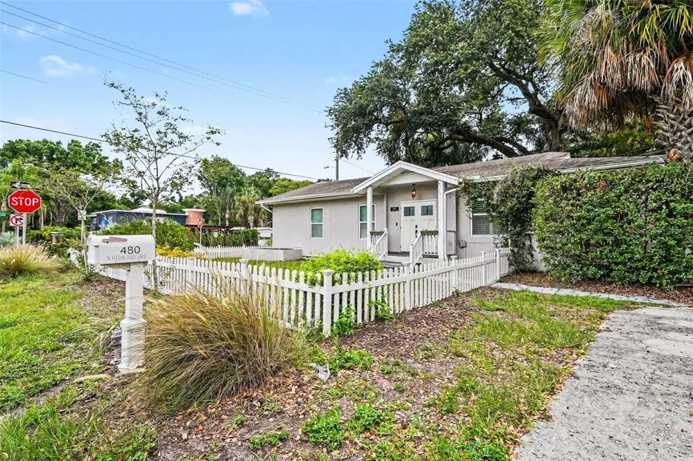 4809 HIGHLAND AVENUE Tampa, FL 33603
