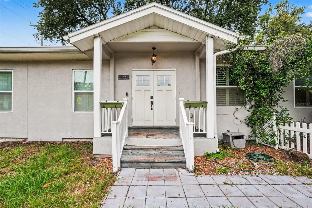 4809 HIGHLAND AVENUE Tampa, FL 33603
