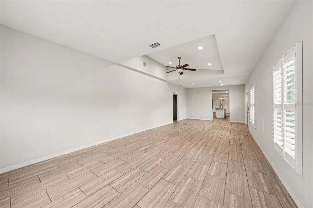 4809 HIGHLAND AVENUE Tampa, FL 33603