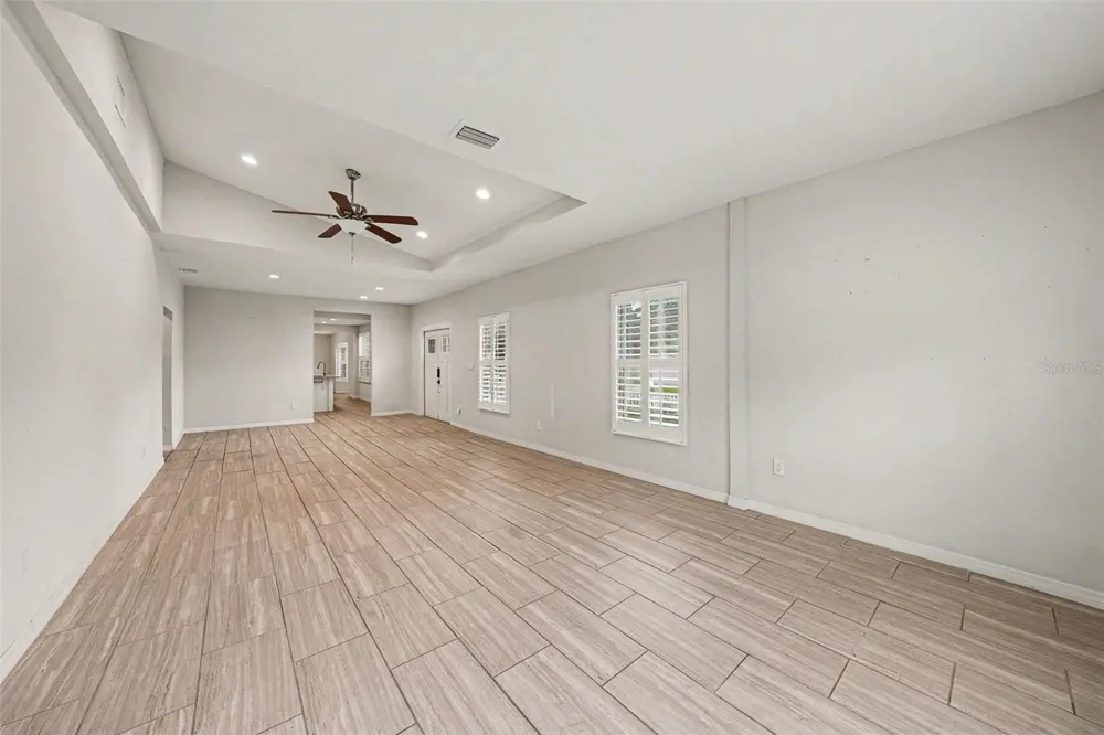 4809 HIGHLAND AVENUE Tampa, FL 33603