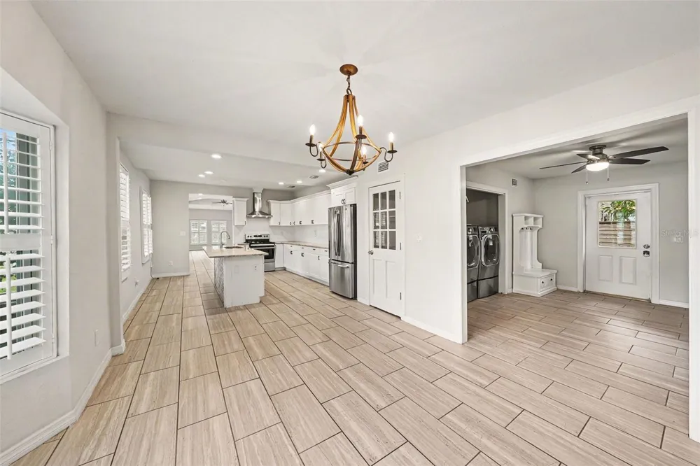 4809 HIGHLAND AVENUE Tampa, FL 33603