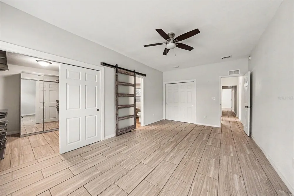4809 HIGHLAND AVENUE Tampa, FL 33603