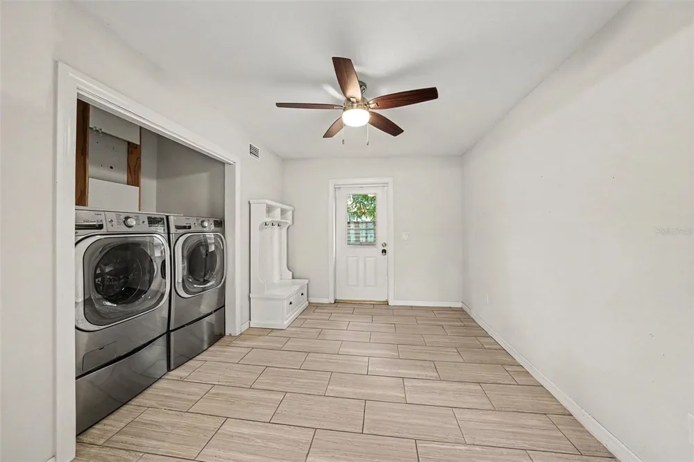 4809 HIGHLAND AVENUE Tampa, FL 33603