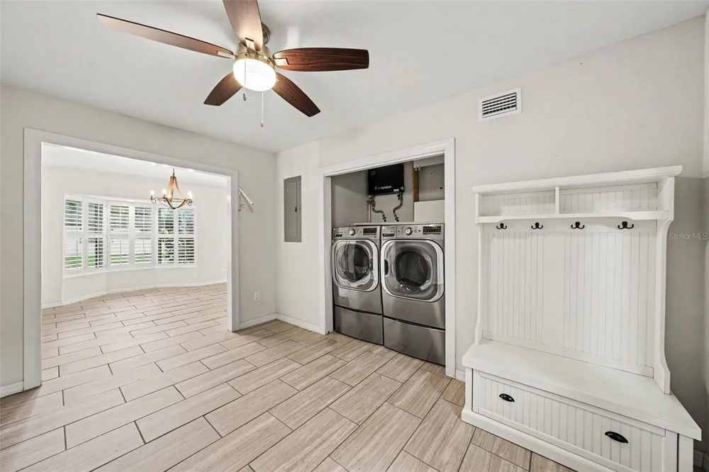 4809 HIGHLAND AVENUE Tampa, FL 33603