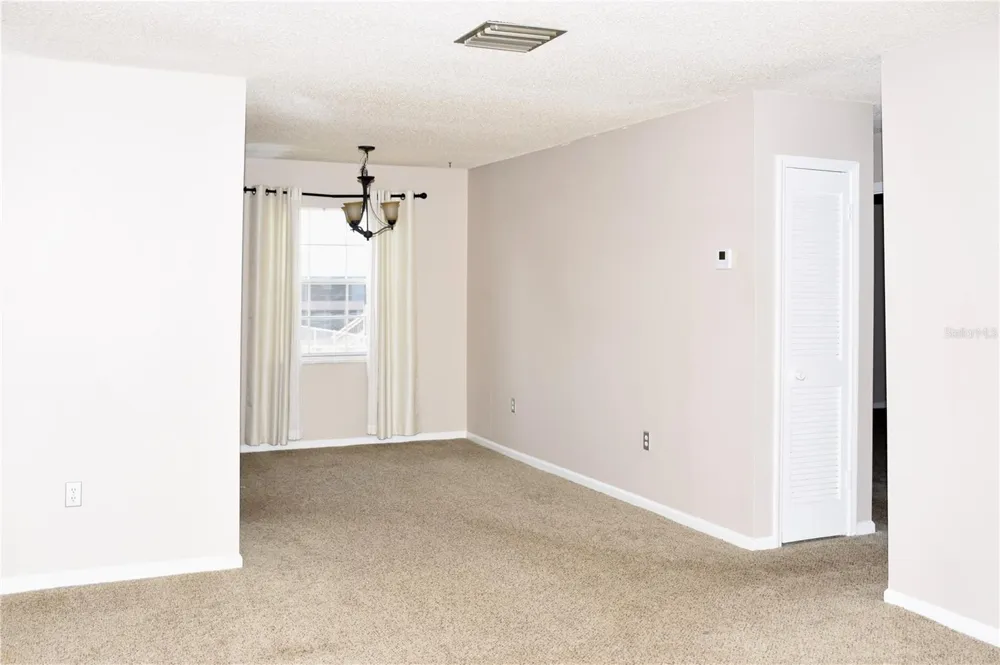 1920 E EDGEWOOD DRIVE #A8 Lakeland, FL 33803