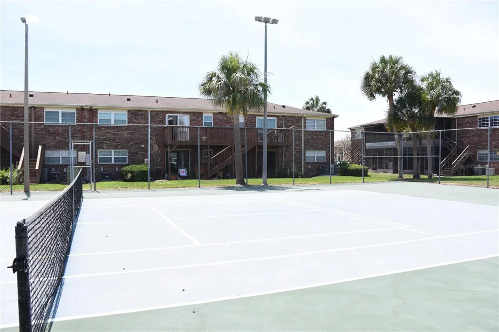 1920 E EDGEWOOD DRIVE #A8 Lakeland, FL 33803