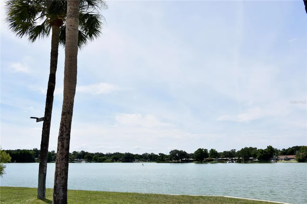 1920 E EDGEWOOD DRIVE #A8 Lakeland, FL 33803