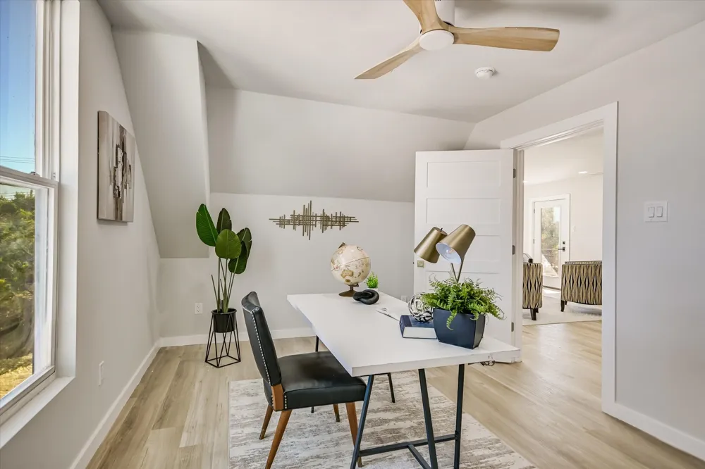 52 WAR BONNET Wimberley, TX 78676
