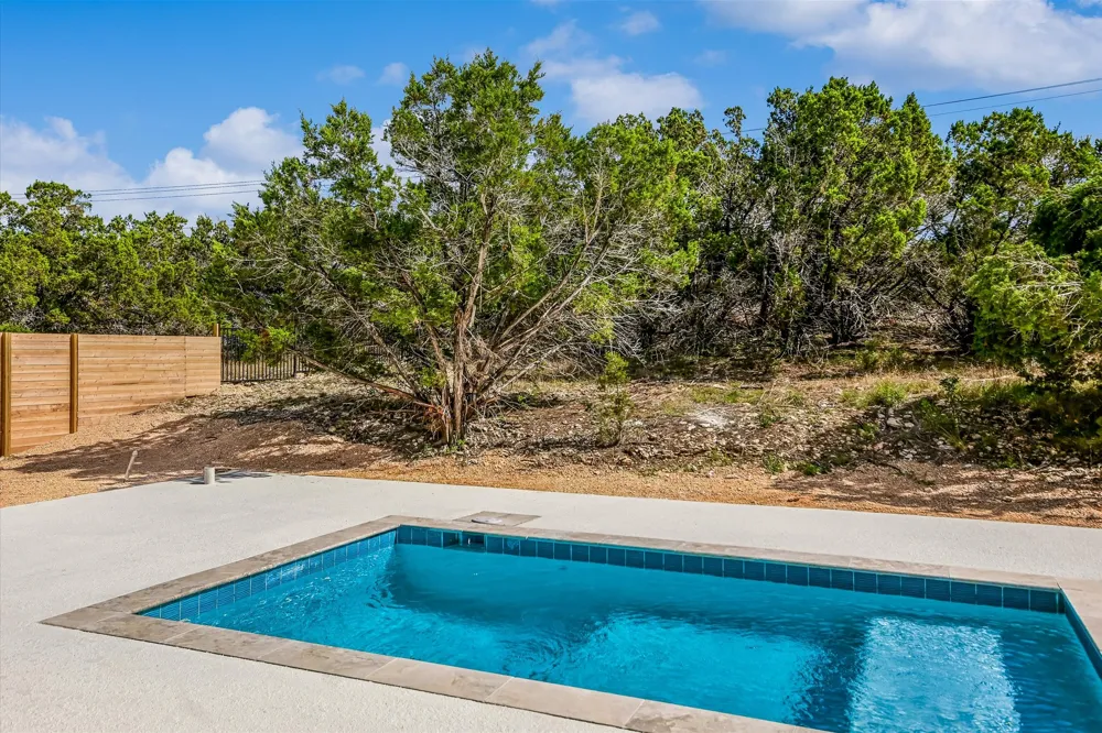 52 WAR BONNET Wimberley, TX 78676