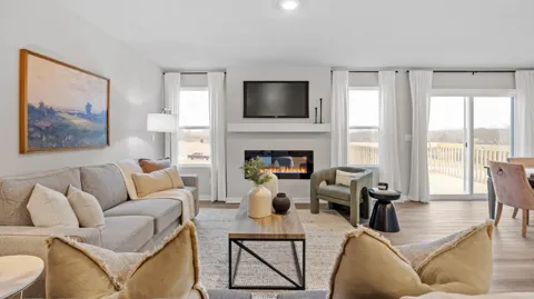 615 Goldenrod Trail