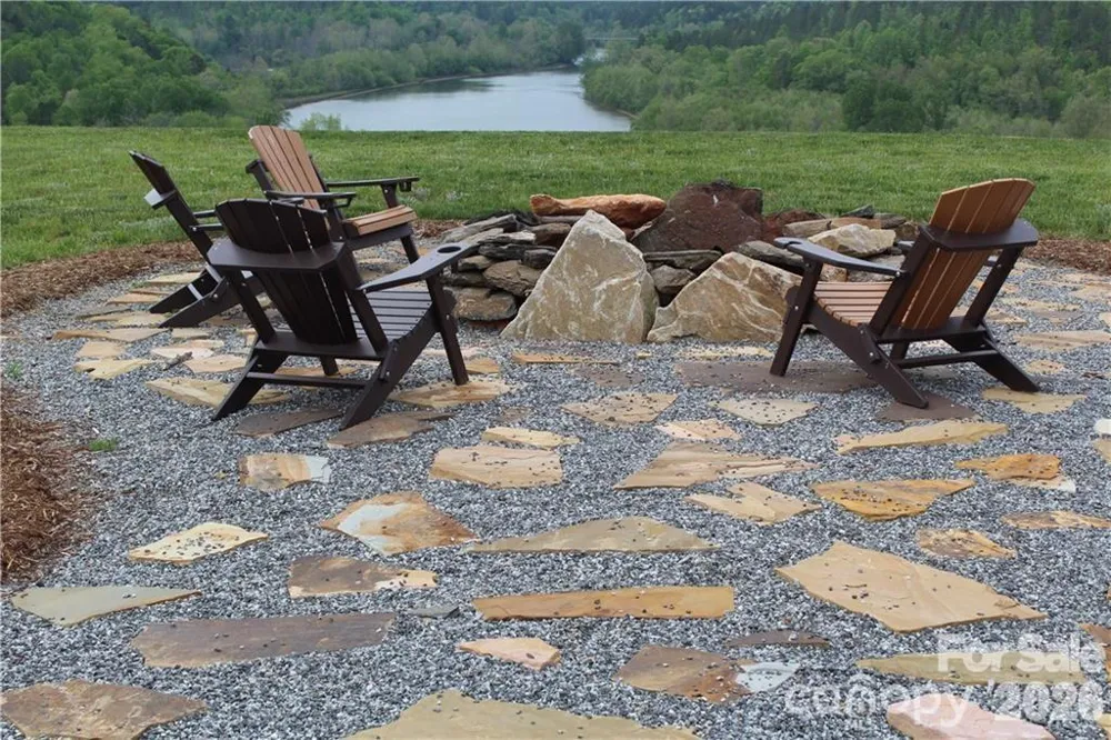 218 Table Rock Trace NW #166 Valdese, NC 28690