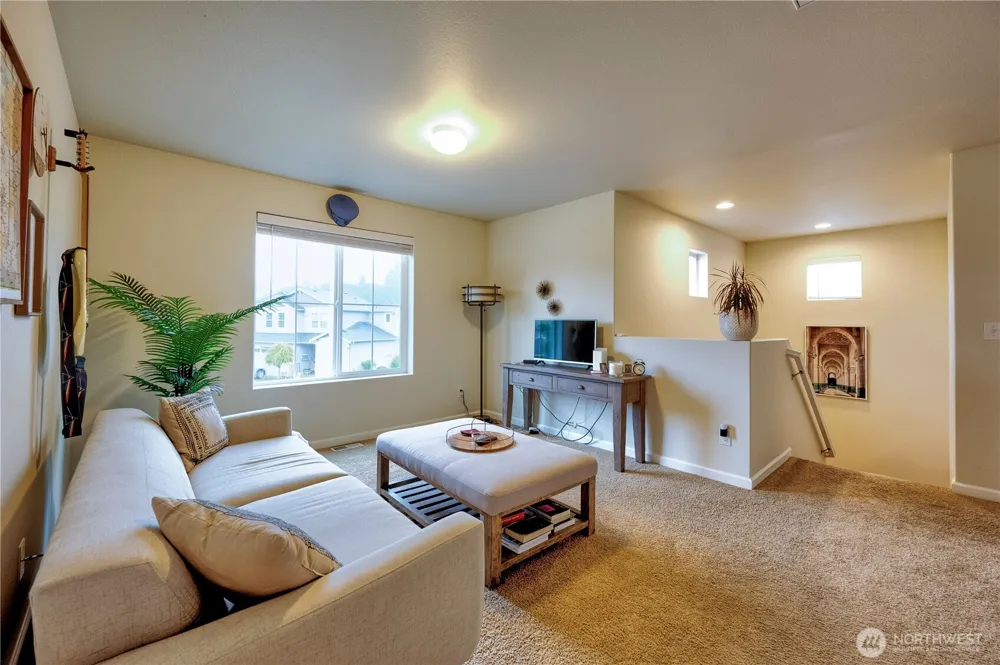 7129 Munn Lake Drive SE Tumwater, WA 98501