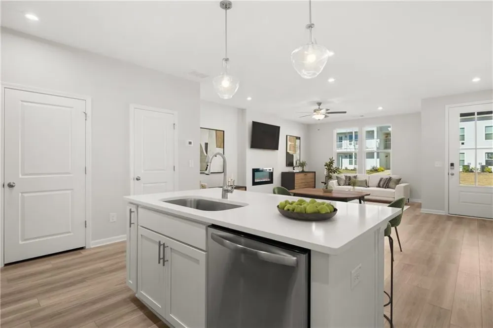 119 Park Ridge Circle Emerson, GA 30137