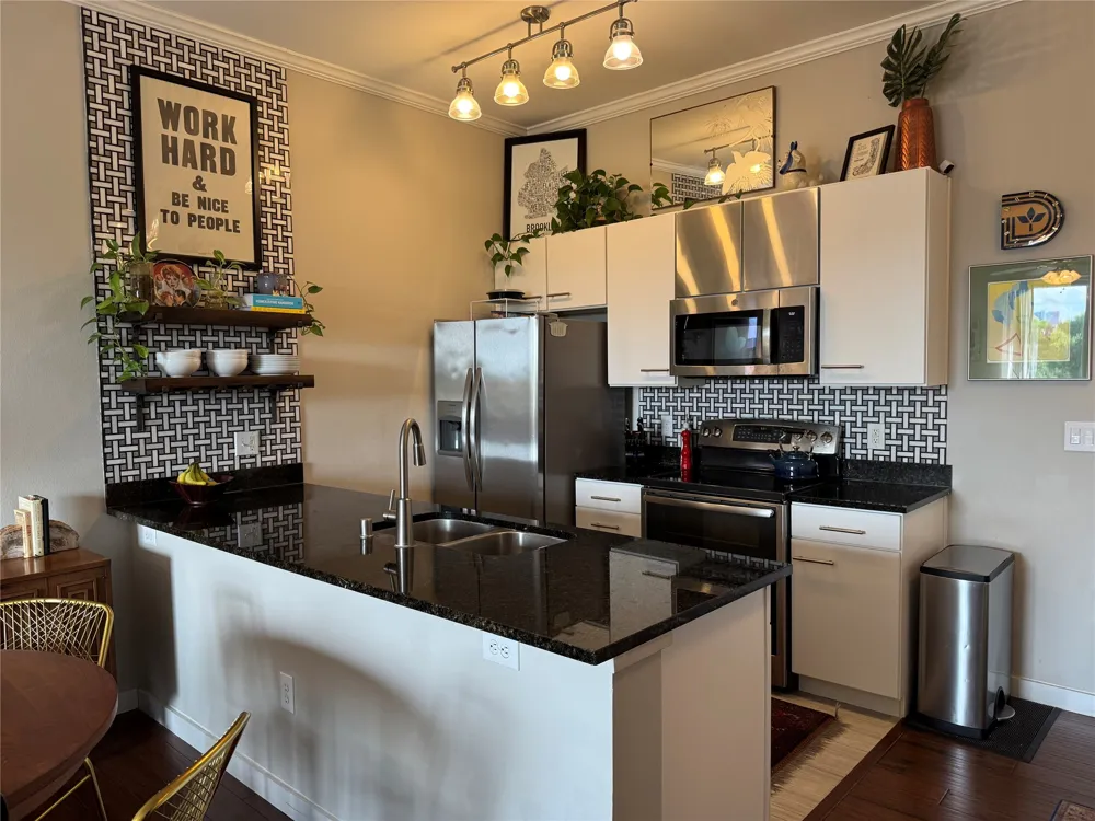 3025 Bryan Street #3E Dallas, TX 75204