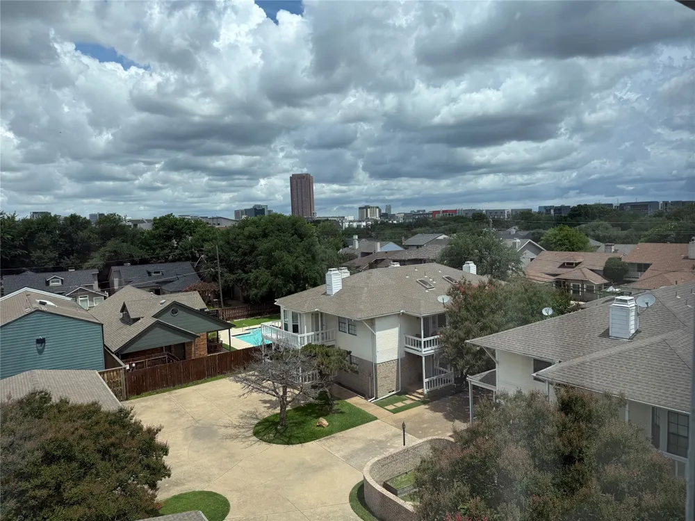 3025 Bryan Street #3E Dallas, TX 75204