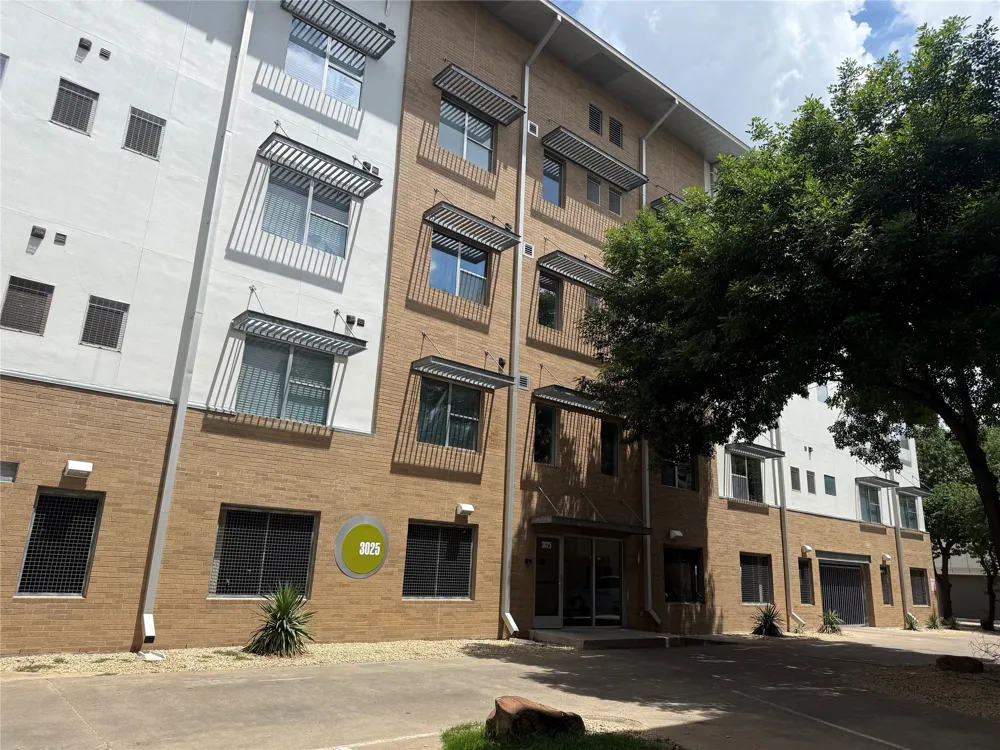 3025 Bryan Street #3E Dallas, TX 75204
