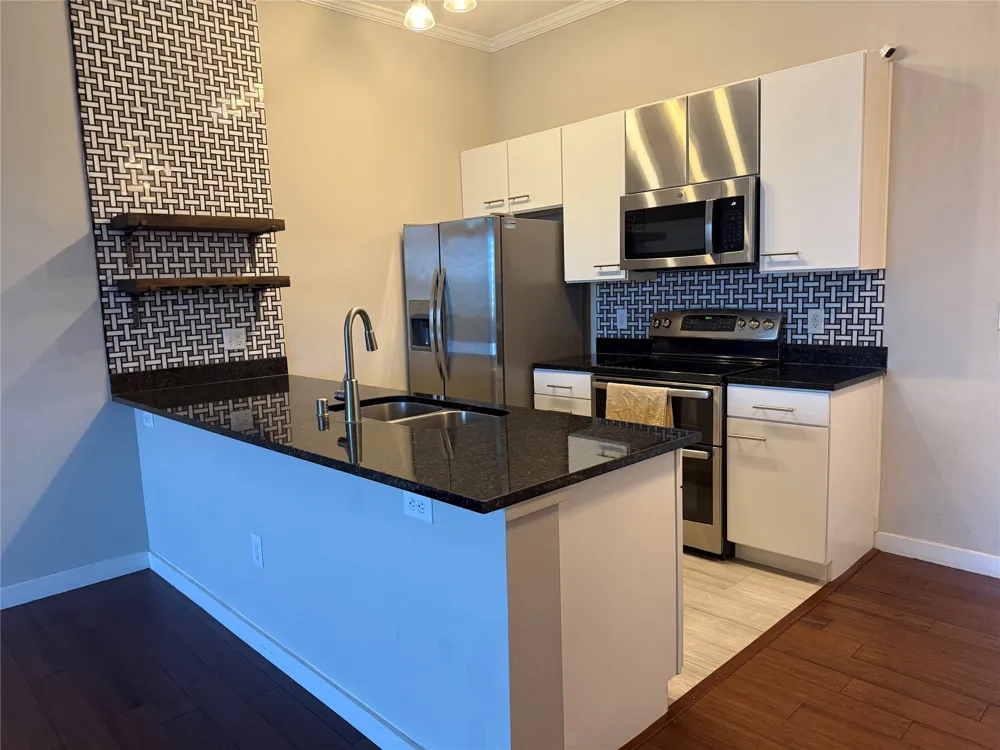 3025 Bryan Street #3E Dallas, TX 75204