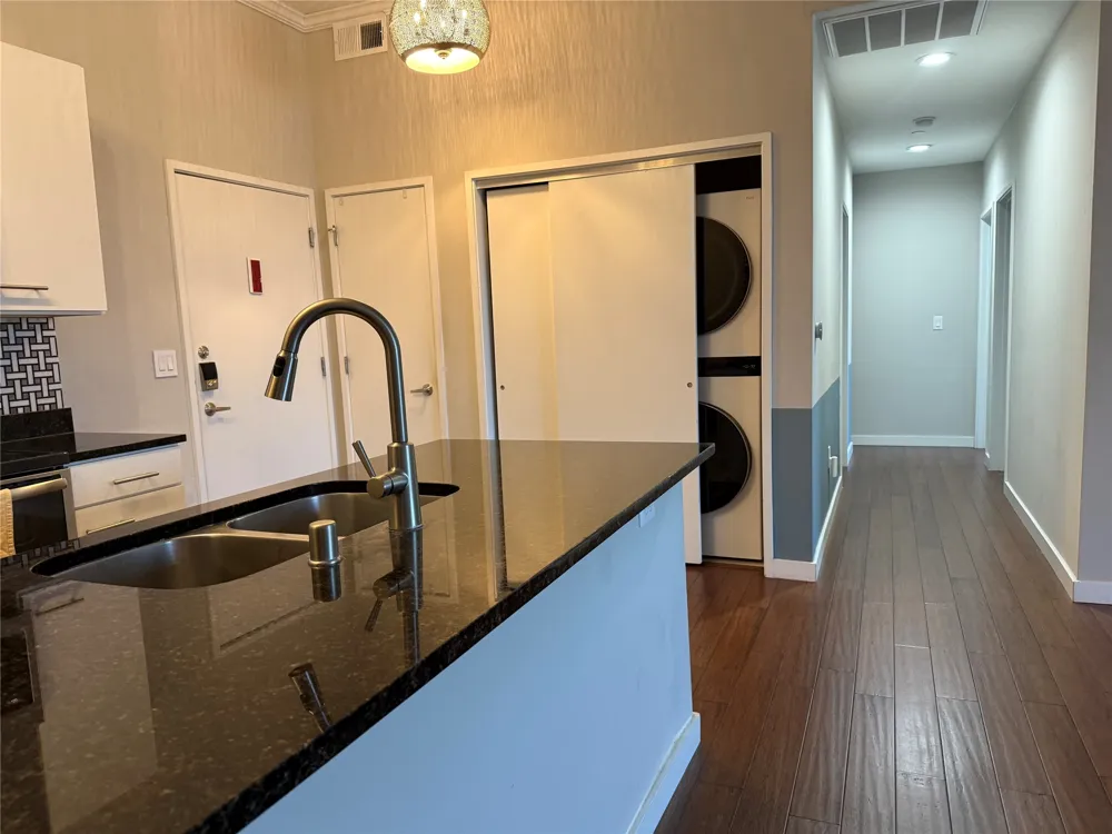 3025 Bryan Street #3E Dallas, TX 75204