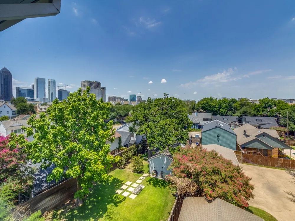 3025 Bryan Street #3E Dallas, TX 75204
