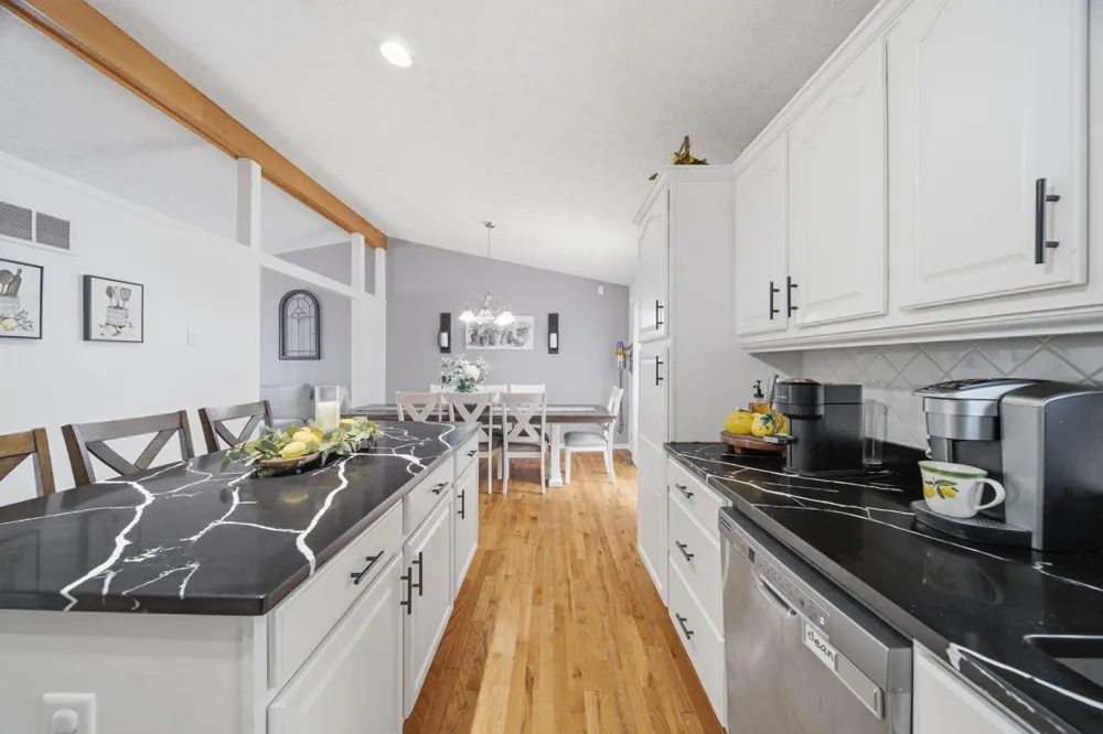 3020 Diamond Drive Hobart, IN 46342