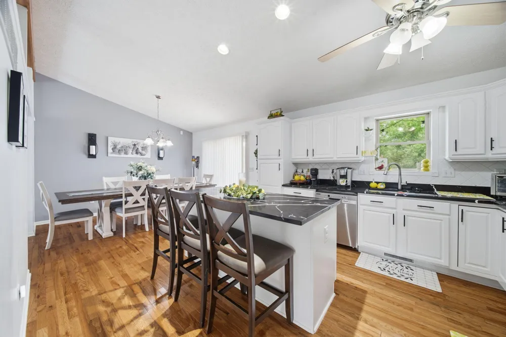 3020 Diamond Drive Hobart, IN 46342