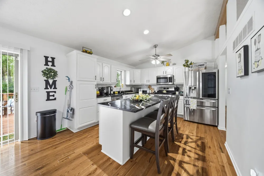 3020 Diamond Drive Hobart, IN 46342