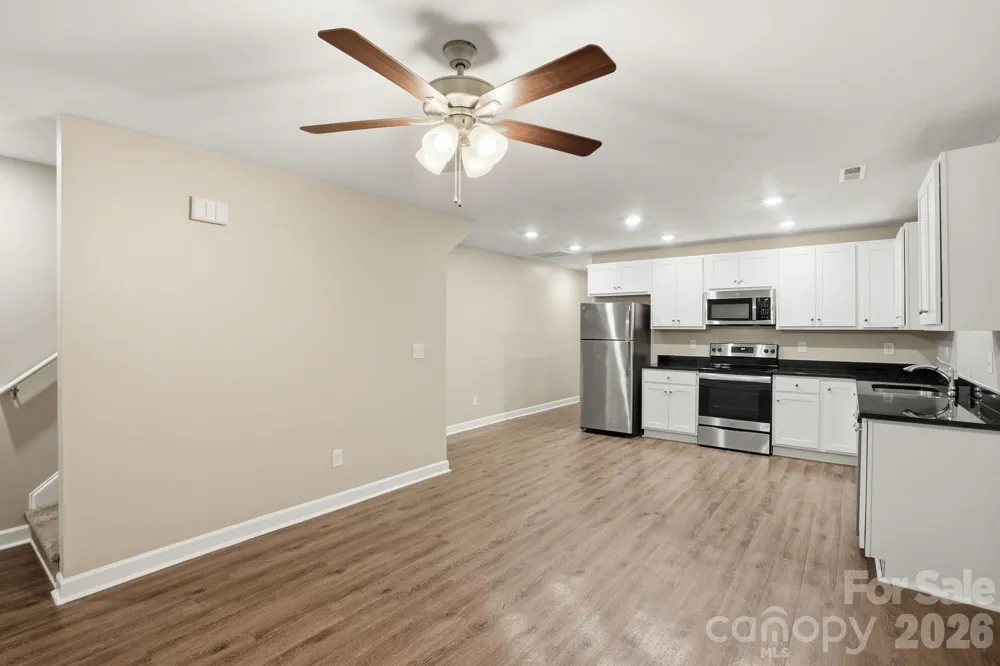 719 Hillside Street Kannapolis, NC 28083