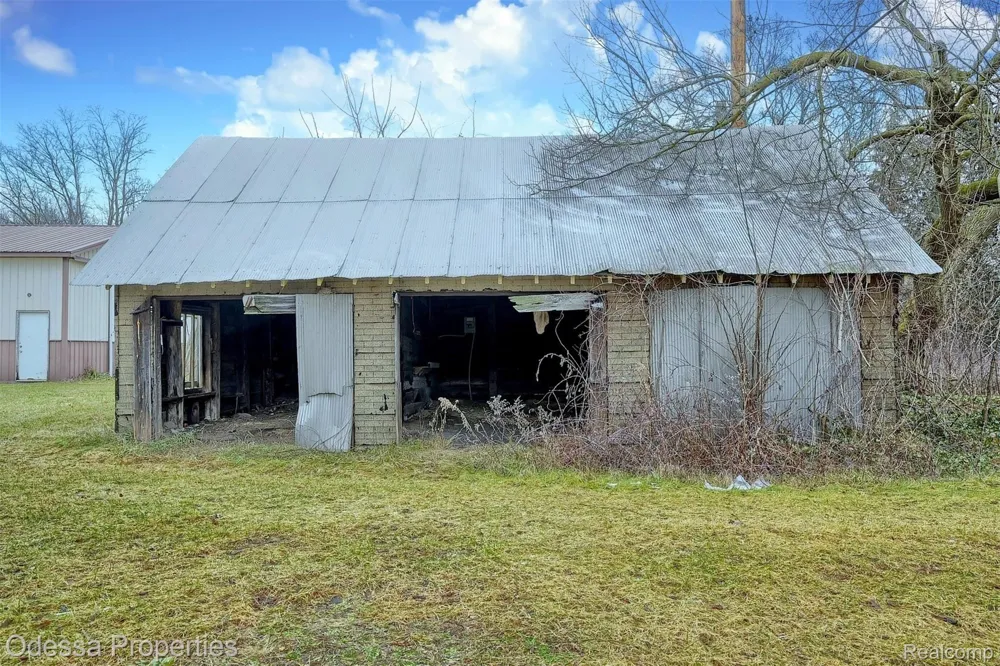 6294 SWARTOUT ROAD Clay Township, MI 48001