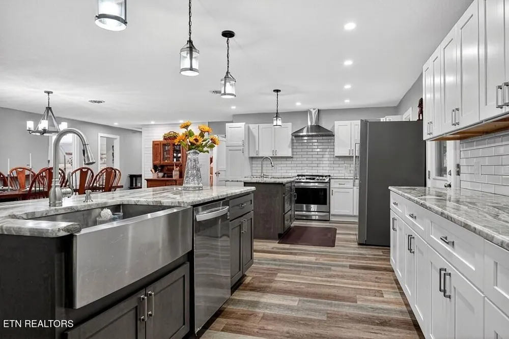 211 Arizona Lane Walling, TN 38587