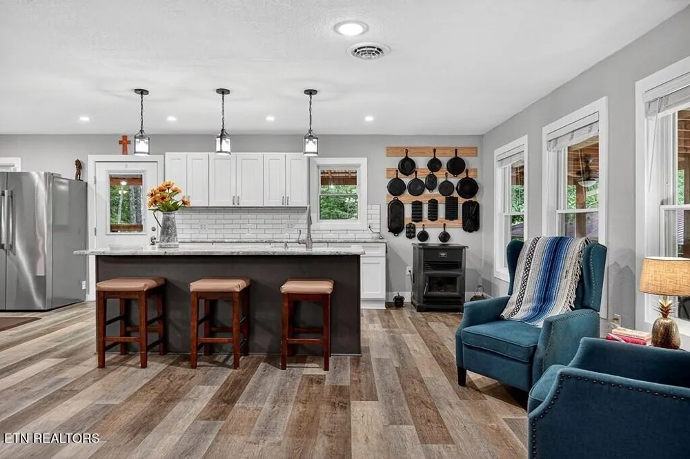 211 Arizona Lane Walling, TN 38587