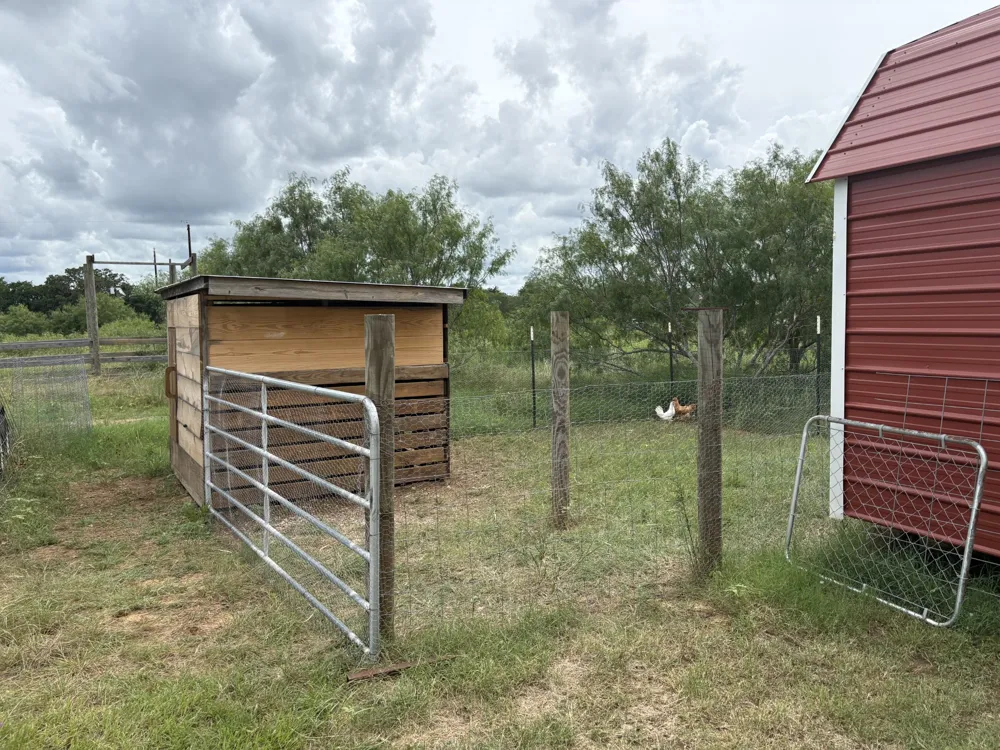 2990 S 304 Highway Rosanky, TX 78953