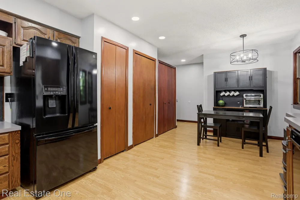 6218 Sturgeon Creek Parkway Midland City, MI 48640