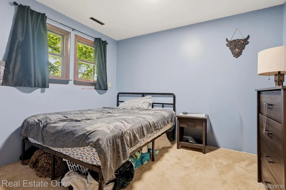 6218 Sturgeon Creek Parkway Midland City, MI 48640