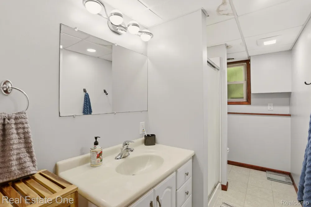6218 Sturgeon Creek Parkway Midland City, MI 48640
