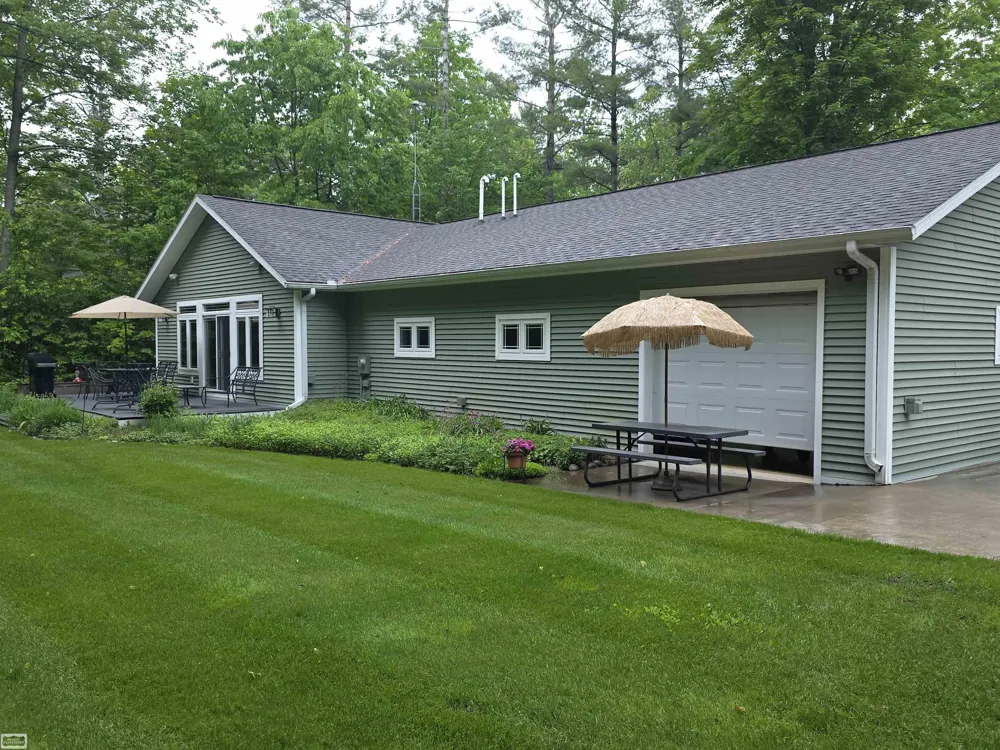 7903 Macatawa Trail Gaylord City, MI 49735