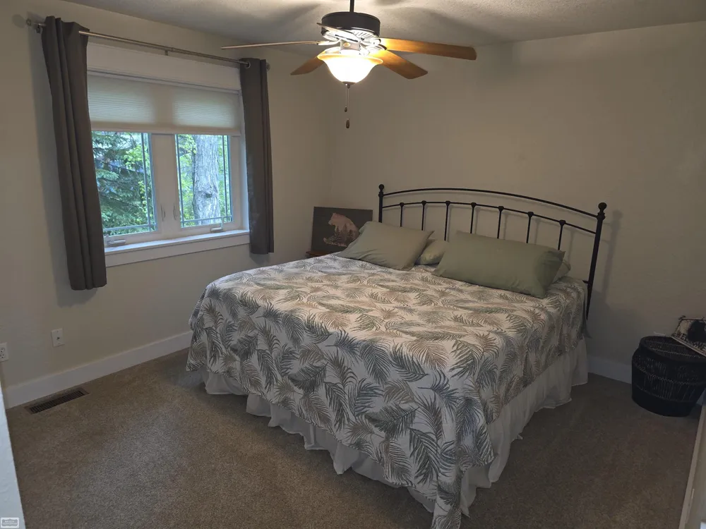 7903 Macatawa Trail Gaylord City, MI 49735