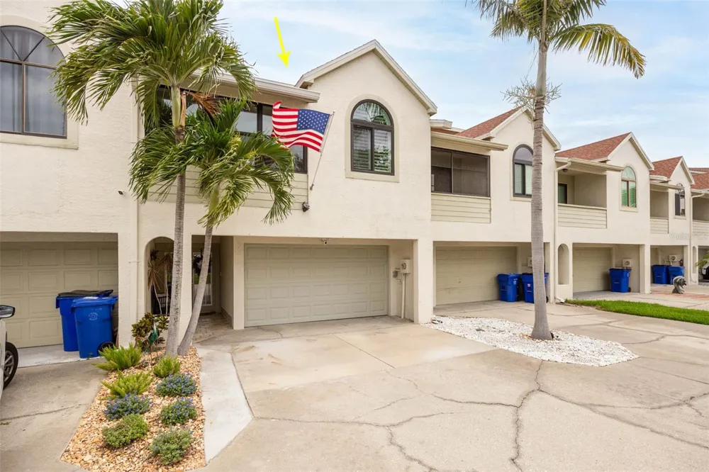 2395 HANOVER DR Dunedin, FL 34698