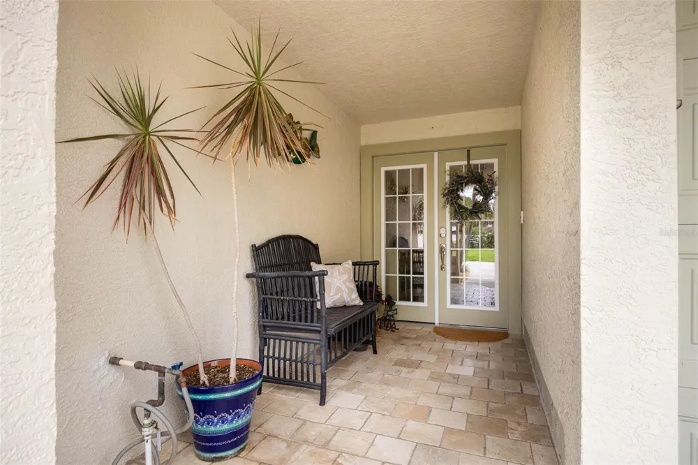 2395 HANOVER DR Dunedin, FL 34698