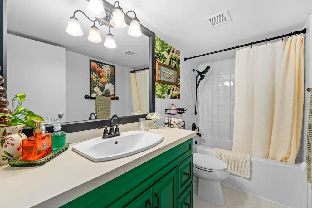 10355 PARADISE BOULEVARD #512 Treasure Island, FL 33706