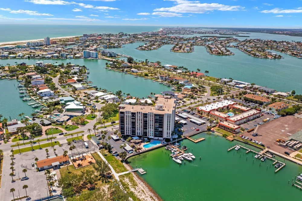 10355 PARADISE BOULEVARD #512 Treasure Island, FL 33706