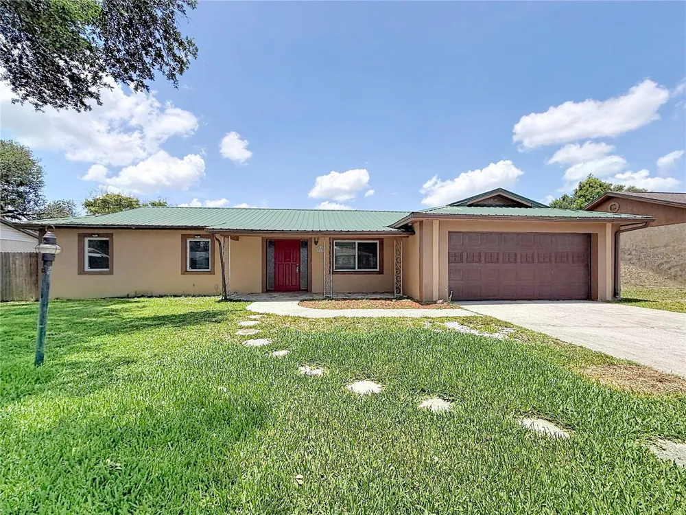 912 SHANGRI LA DRIVE Seffner, FL 33584