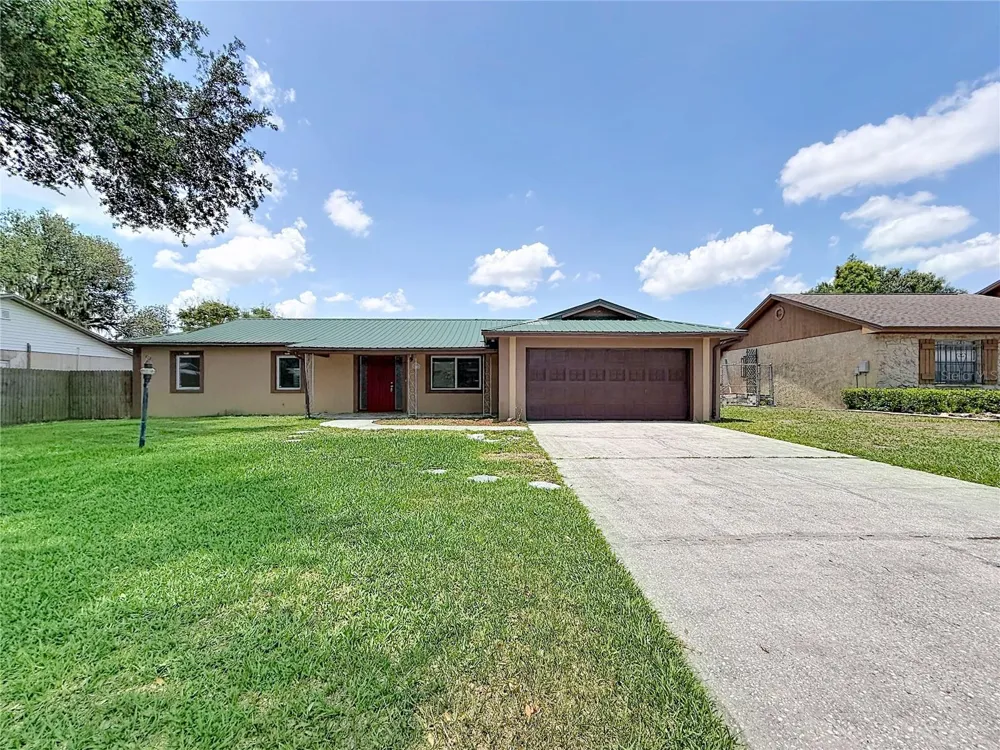 912 SHANGRI LA DRIVE Seffner, FL 33584