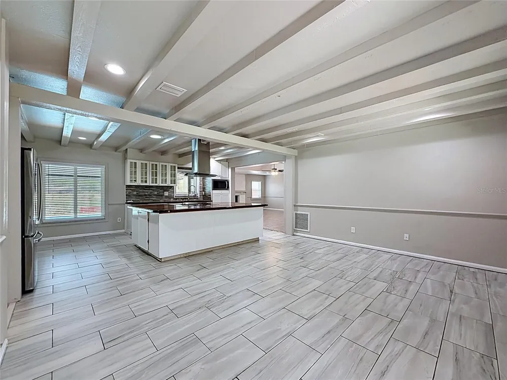 912 SHANGRI LA DRIVE Seffner, FL 33584