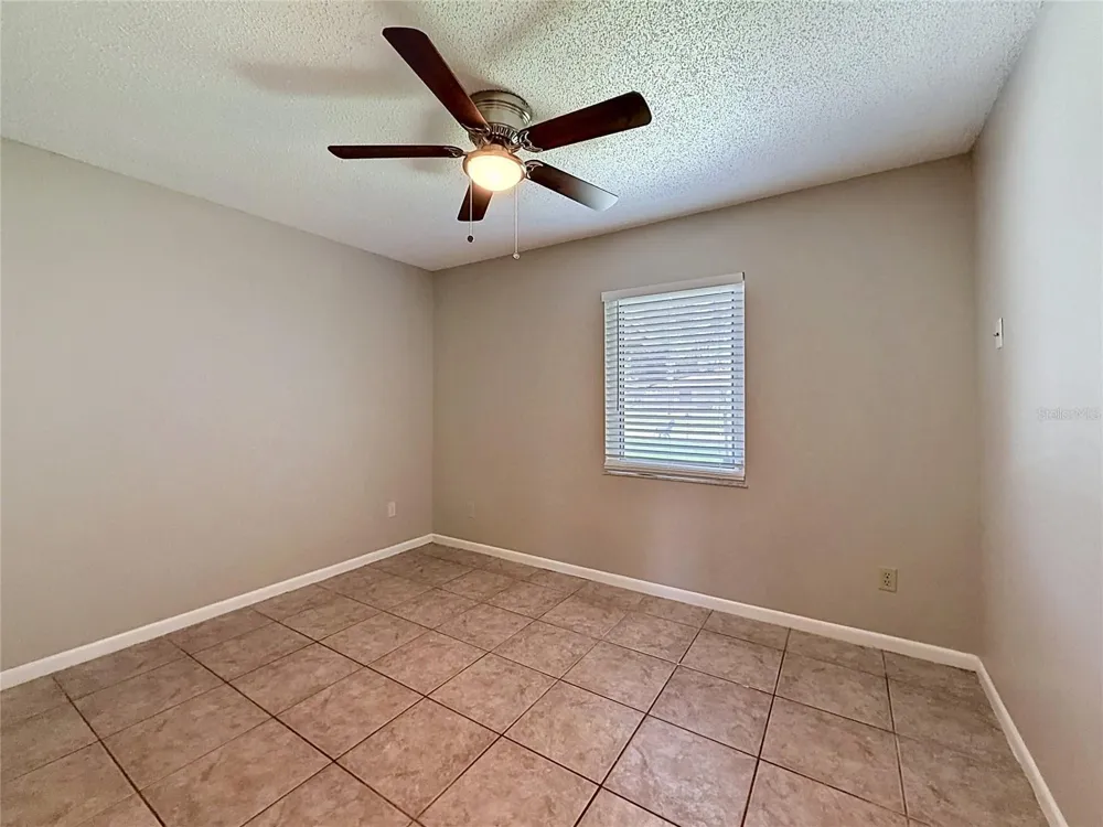 912 SHANGRI LA DRIVE Seffner, FL 33584