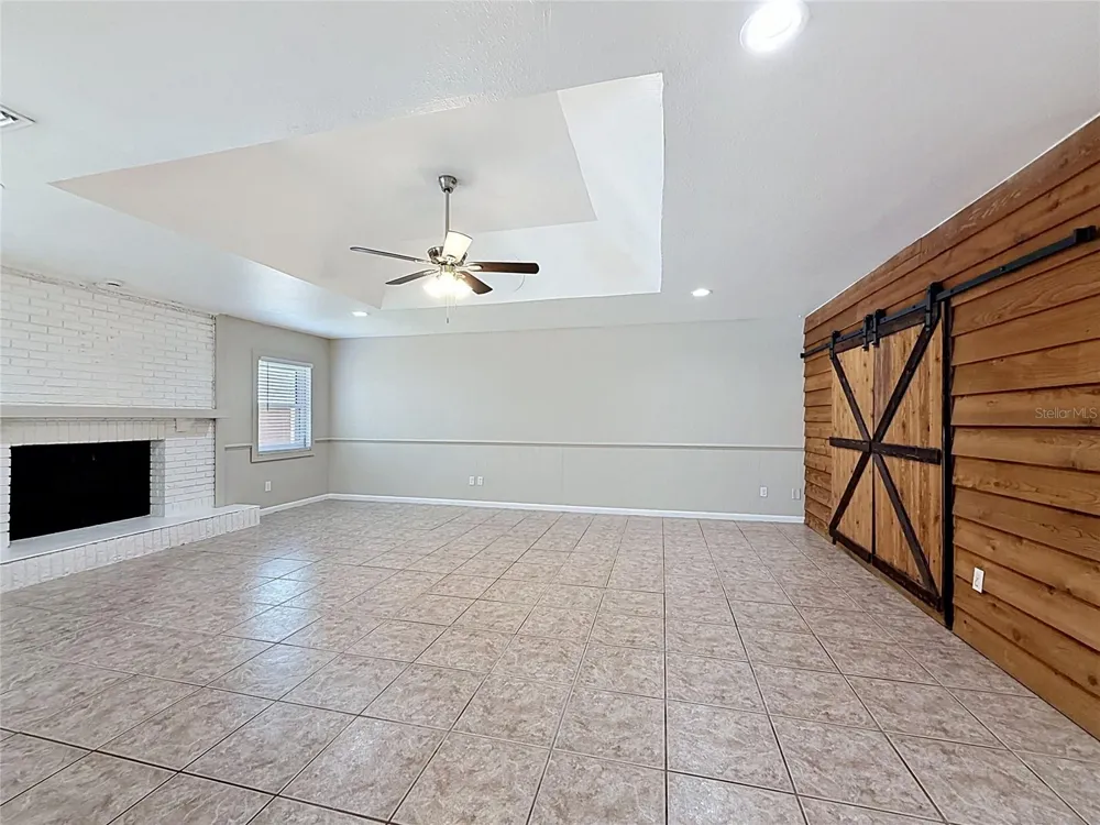 912 SHANGRI LA DRIVE Seffner, FL 33584