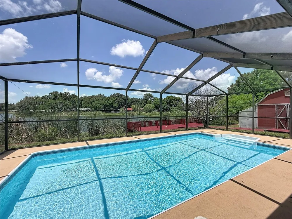 912 SHANGRI LA DRIVE Seffner, FL 33584