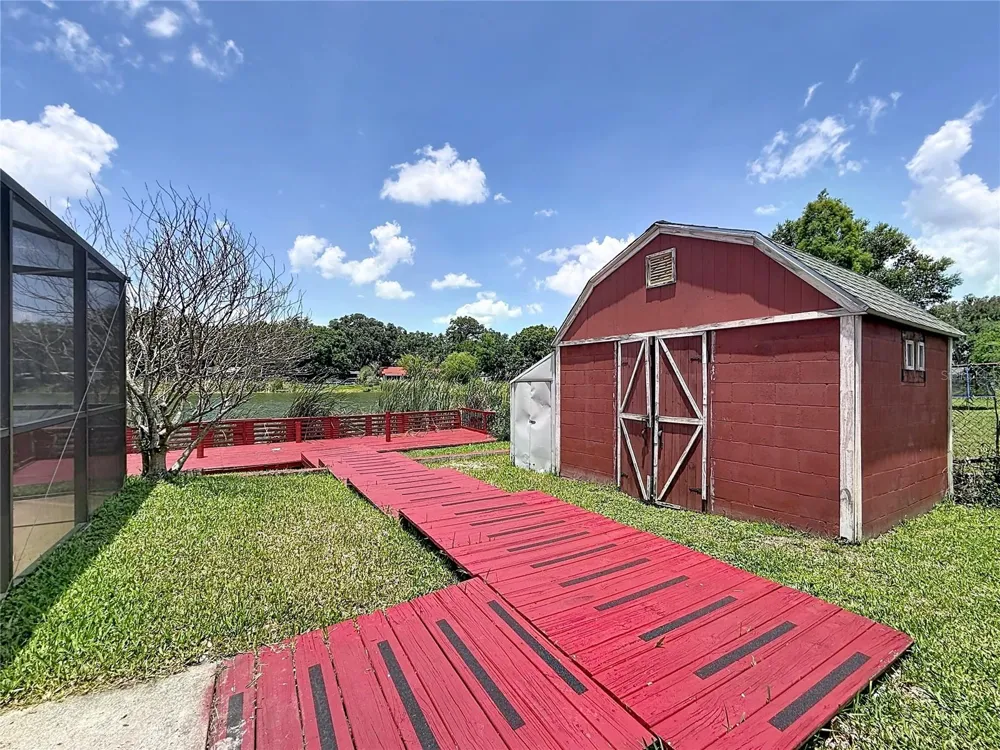 912 SHANGRI LA DRIVE Seffner, FL 33584